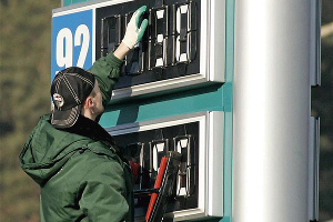 Рост цен на топливо © Фото ЮГА.ру