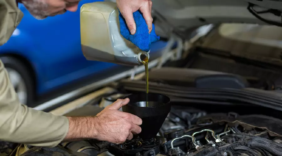 масло  &copy;&nbsp;Сгенерировано с помощью нейросети Gigachat