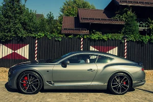 Новый Bentley Continental GT &copy;&nbsp;Фото Евгения Мельченко, Юга.ру