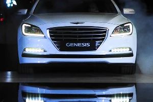 Презентация EQUUS & Genesis в "Юг-Авто" &copy;&nbsp;Елена Синеок, ЮГА.ру