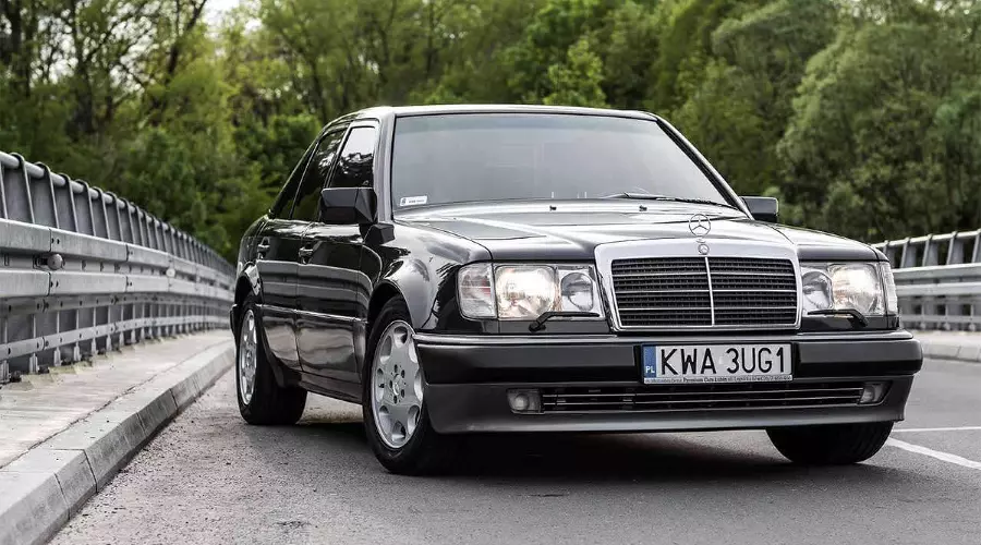 Mercedes &copy;&nbsp;Фото: Gorbunoff