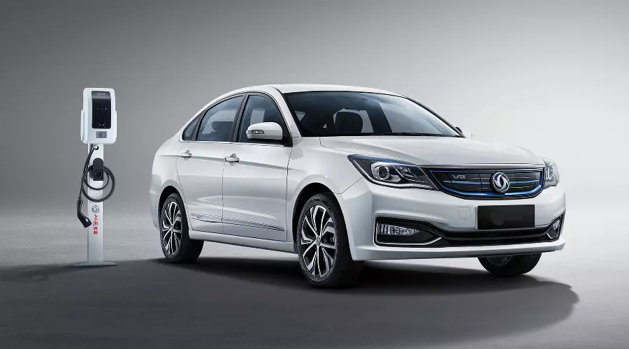 Dongfeng Aeolus E70 © Dongfeng Motors Dongfeng Aeolus E70 © Dongfeng Motors