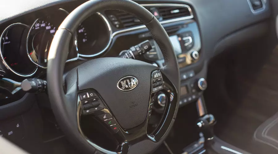 Тест-драйв нового Kia Cee'd 2016 года &copy;&nbsp;Фото ЮГА.ру