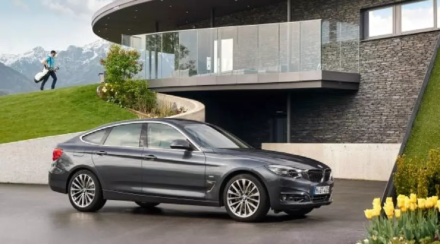 Новый BMW 3-Series Gran Turismo 2016 © Фото ЮГА.ру Новый BMW 3-Series Gran Turismo 2016 © Фото ЮГА.ру