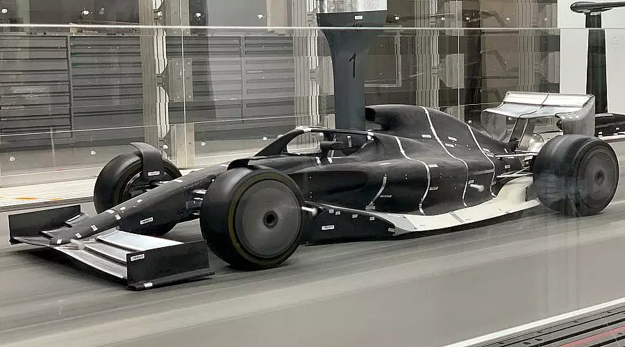 Макет нового болида «Формулы-1» &copy;&nbsp;Фото twitter Formula 1