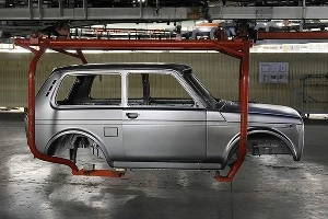 Lada Niva Legend &copy;&nbsp;Фото: ИЗВЕСТИЯ/Эдуард Корниенко