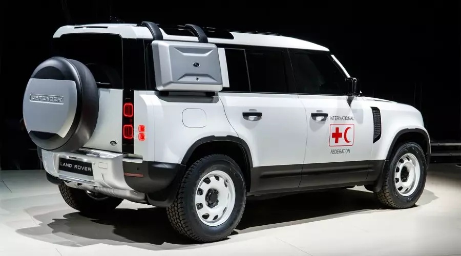 Новый LR Defender &copy;&nbsp;Фото kolesa.kz