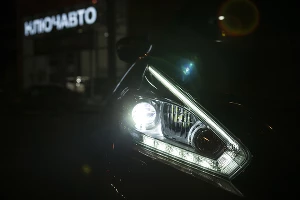 Ночной Nissan Murano в ассортименте &copy;&nbsp;Фото Евгения Мельченко, Юга.ру