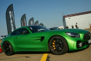 Mercedes-Benz AMG GT R &copy;&nbsp;Фото Евгения Мельченко, Юга.ру