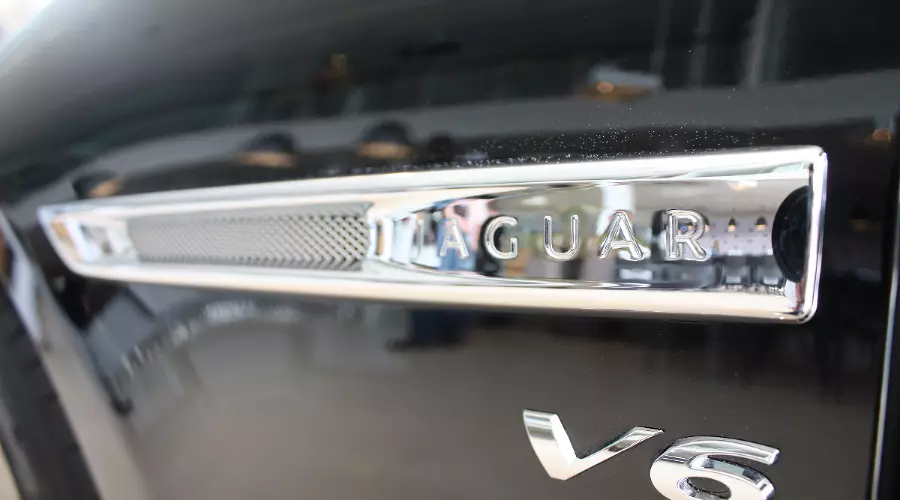 Jaguar XJ 02 &copy;&nbsp;Фото ЮГА.ру