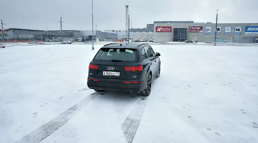 Тест-драйв Audi Q7. Ингольштадтские кольца &copy;&nbsp;Фото ЮГА.ру