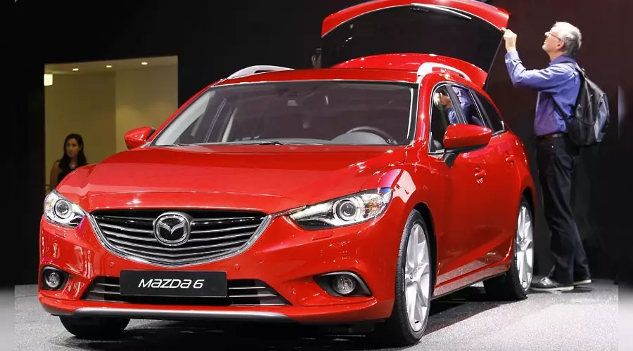 Paris Motor Show 2012 &copy;&nbsp;Фото ЮГА.ру
