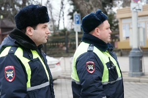 В Краснодаре состоялся праздничный «Цветочный патруль» &copy;&nbsp;Фото Евгения Мельченко, Юга.ру