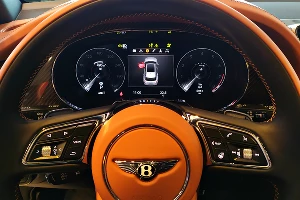 Новый Bentley Bentayga &copy;&nbsp;Фото Евгения Мельченко, Юга.ру