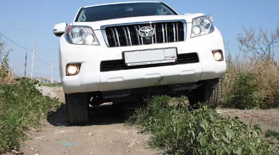 Land Cruiser Prado &copy;&nbsp;Фото ЮГА.ру
