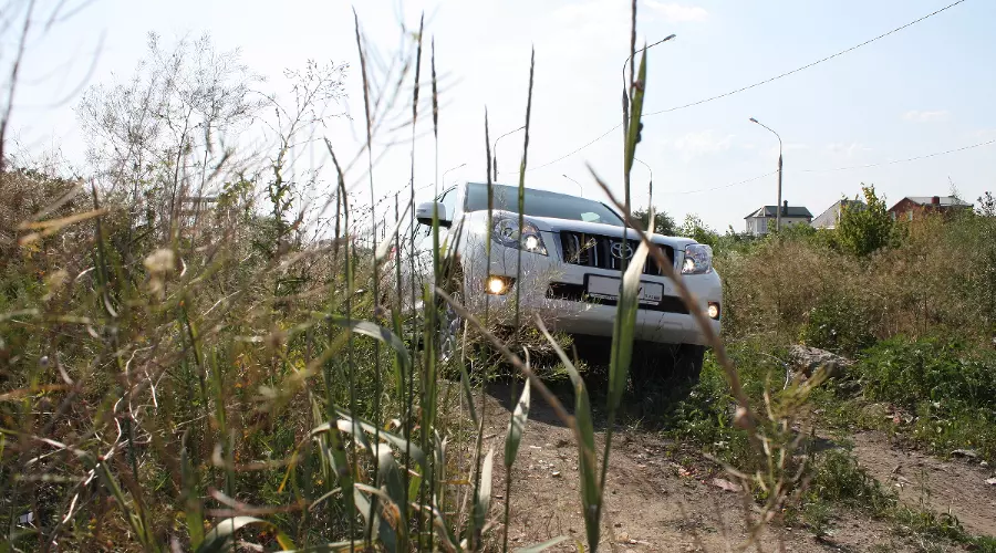 Land Cruiser Prado &copy;&nbsp;Фото ЮГА.ру