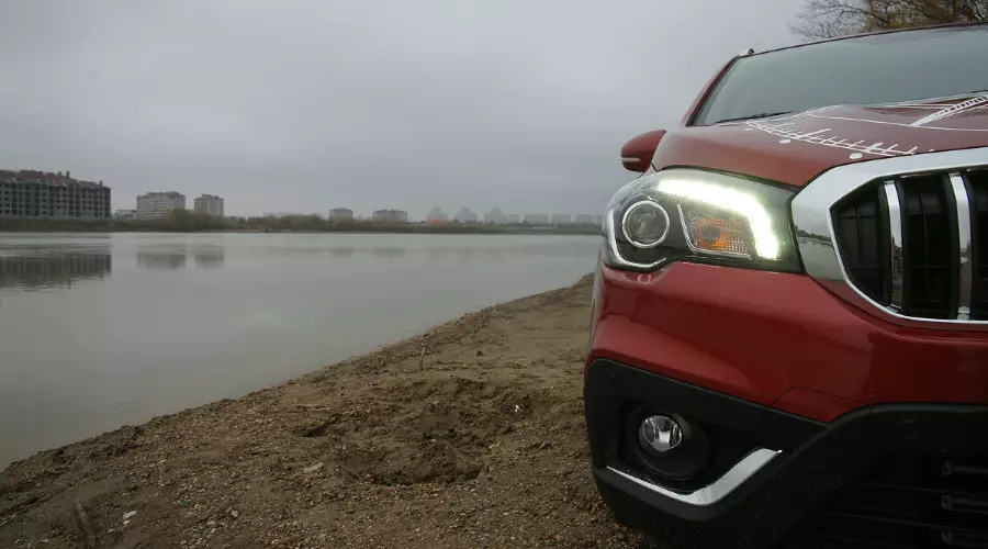 Тест-драйв Suzuki SX4. Обновленный вариант 2016 – 2017 года &copy;&nbsp;Фото ЮГА.ру