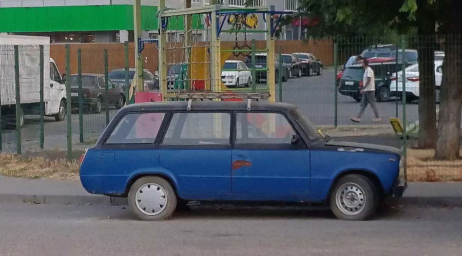 Подержанные автомобили &copy;&nbsp;Фото Евгений Мельченко