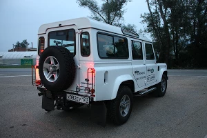 Land Rover Defender. Краснодар — Предгорье Кавказа &copy;&nbsp;Фото ЮГА.ру