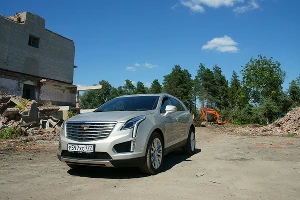 Cadillac XT5. Не Escalade, но ростом вышел &copy;&nbsp;Фото Евгения Мельченко, Юга.ру