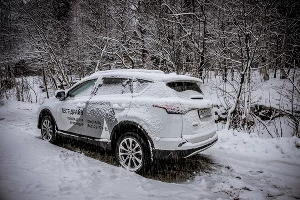 Toyota RAV4 &copy;&nbsp;Фото Евгения Мельченко, Юга.ру