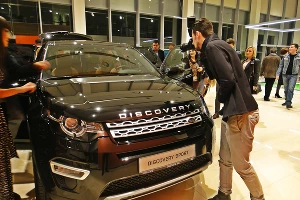Стартовали продажи Land Rover Discovery Sport &copy;&nbsp;Фото ЮГА.ру