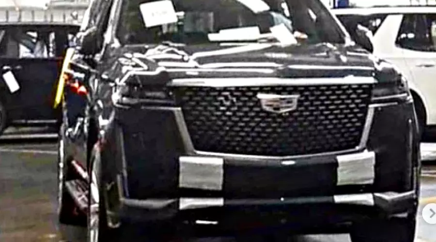 Новый Cadillac Escalade &copy;&nbsp;Фото из профиля allcarnews в instagram