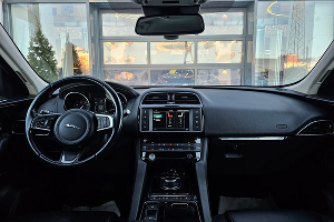 F-Pace &copy;&nbsp;Фото: Секреты перекупа
