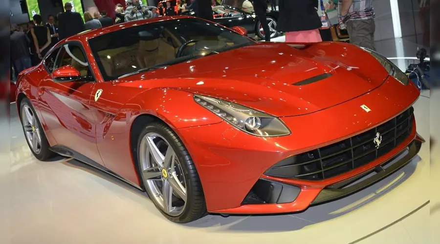 Paris Motor Show 2012 &copy;&nbsp;Фото ЮГА.ру