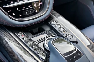 Aston Martin DBX &copy;&nbsp;Скриншот видео канала Doug DeMuro