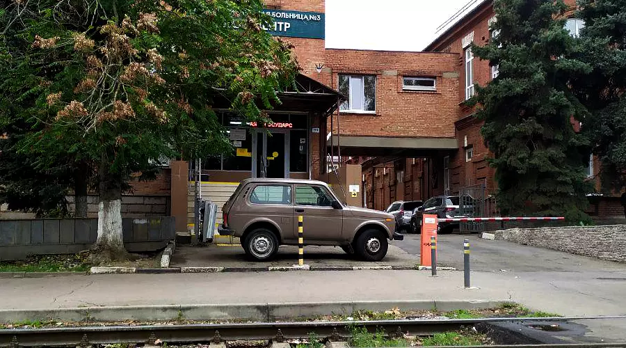 Народная «Нива» (Lada 4x4) &copy;&nbsp;Фото Евгения Мельченко, Юга.ру