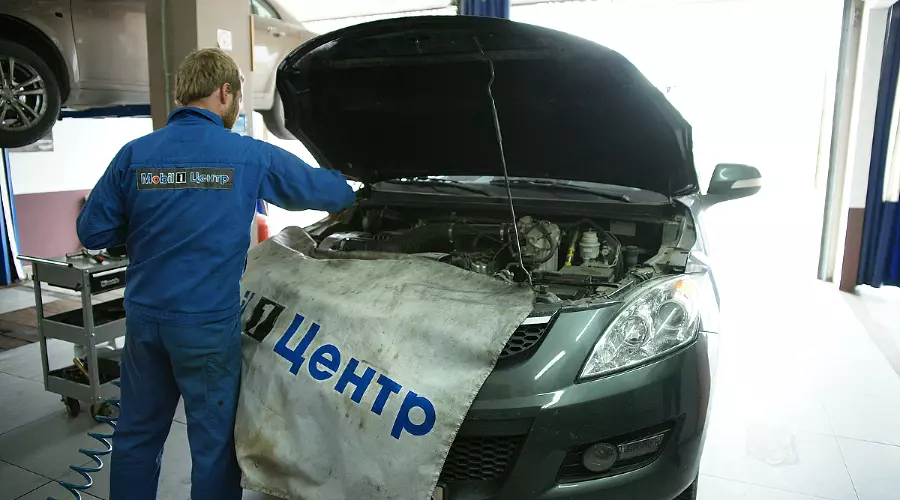 Mobil1. Замена масла в автомобиле: основы и нюансы &copy;&nbsp;Фото ЮГА.ру