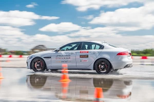 Компания Continental представила и испытала новую шину SportContact 6 &copy;&nbsp;Фото ЮГА.ру