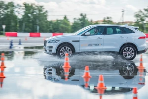Компания Continental представила и испытала новую шину SportContact 6 &copy;&nbsp;Фото ЮГА.ру