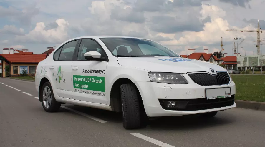 Skoda Octavia &copy;&nbsp;Фото ЮГА.ру