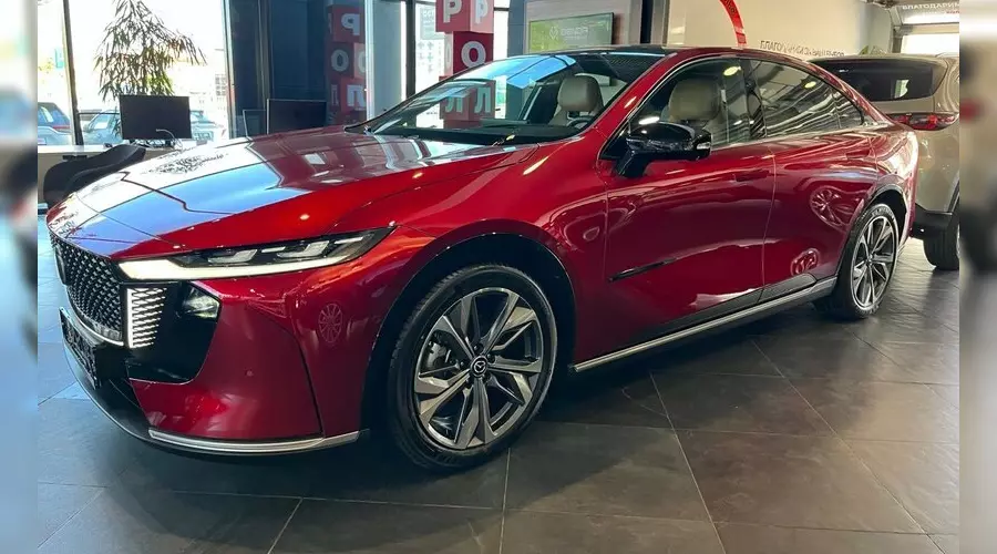 Mazda 6 &copy;&nbsp;Автостарс