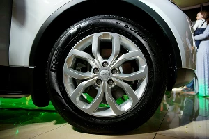Новое поколение Land Rover Discovery &copy;&nbsp;Фото ЮГА.ру