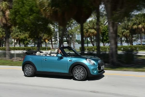 Новый MINI Convertible &copy;&nbsp;Фото ЮГА.ру
