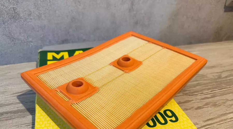 фильтр воздушный &copy;&nbsp;Фото ЮГА.ру