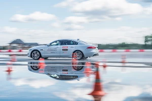 Компания Continental представила и испытала новую шину SportContact 6 &copy;&nbsp;Фото ЮГА.ру