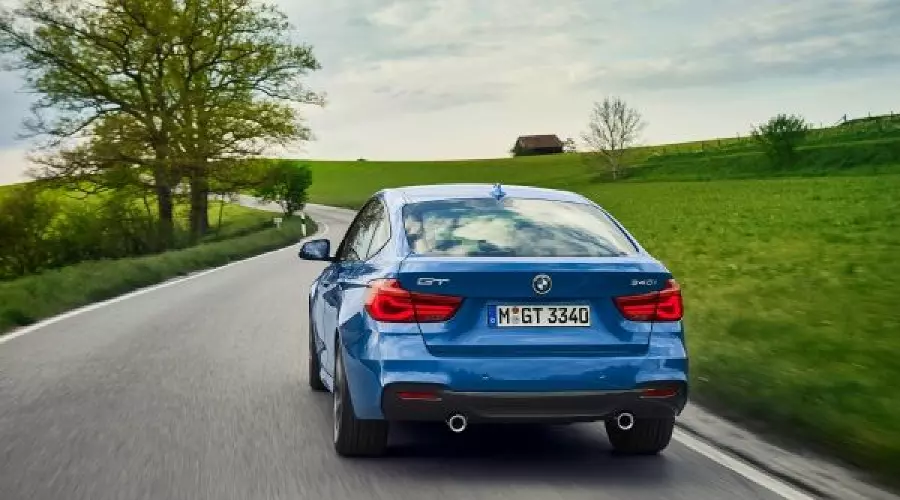 Новый BMW 3-Series Gran Turismo 2016 © Фото ЮГА.ру Новый BMW 3-Series Gran Turismo 2016 © Фото ЮГА.ру