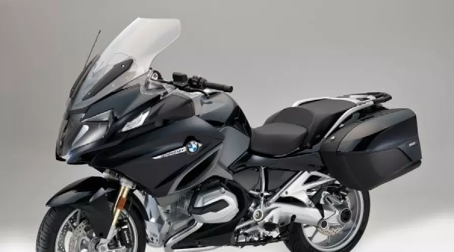 BMW Motorrad представляет новинки 2017 года © Фото ЮГА.ру BMW Motorrad представляет новинки 2017 года © Фото ЮГА.ру