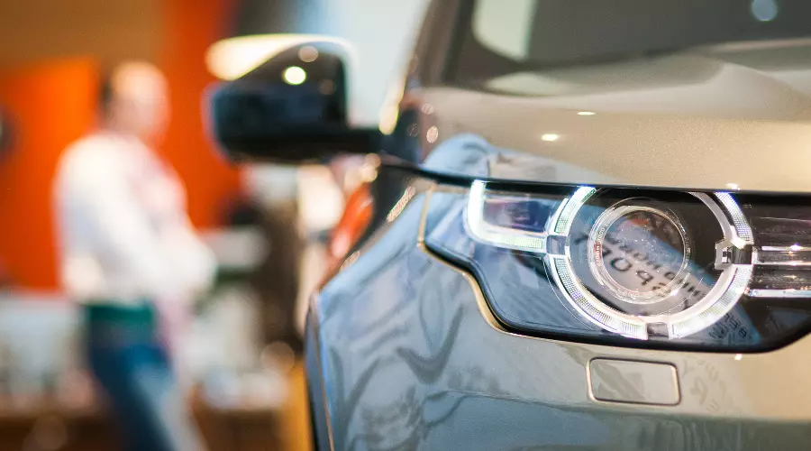 Land Rover представил новый внедорожник Discovery Sport &copy;&nbsp;Фото ЮГА.ру