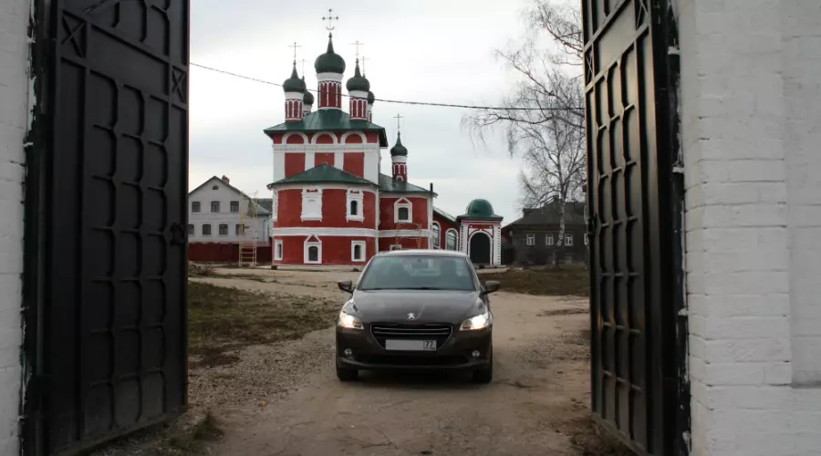 Peugeot 301. Углич &copy;&nbsp;Фото ЮГА.ру