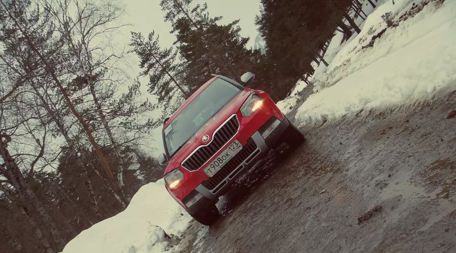 Skoda Yeti в горах Кавказа &copy;&nbsp;Фото ЮГА.ру