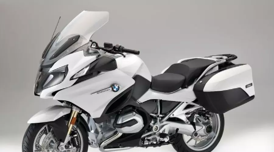 BMW Motorrad представляет новинки 2017 года © Фото ЮГА.ру BMW Motorrad представляет новинки 2017 года © Фото ЮГА.ру