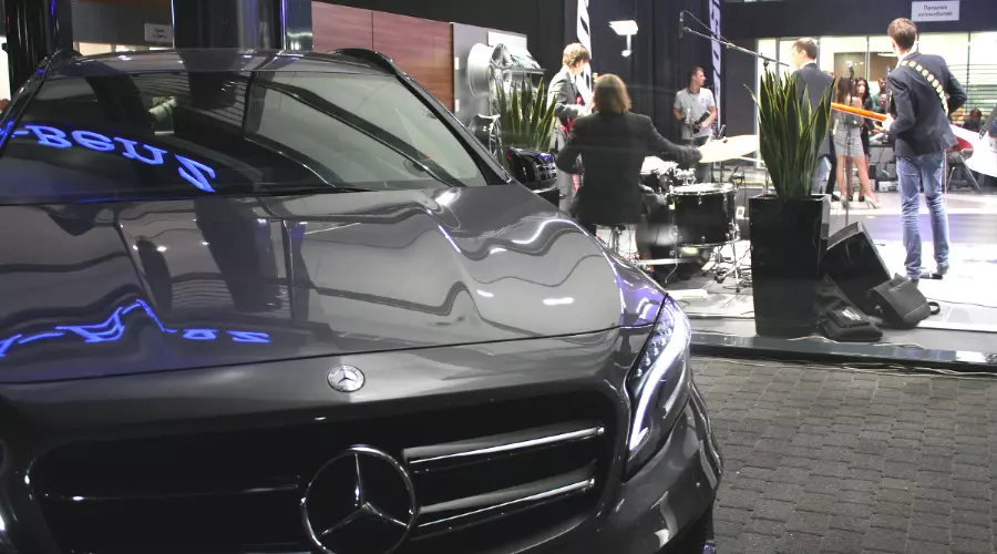 В Краснодаре открылся новый дилерский центр Mercedes-Benz &copy;&nbsp;Фото ЮГА.ру