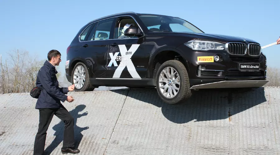 Характер нордический: BMW xPerience 2014 &copy;&nbsp;Фото ЮГА.ру
