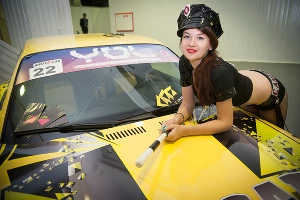 Автомобильная выставка MOBI в Краснодаре &copy;&nbsp;Елена Синеок, ЮГА.ру