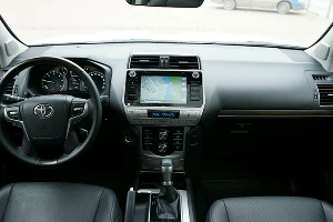 Новый Toyota Land Cruiser Prado &copy;&nbsp;Фото Евгения Мельченко, Юга.ру